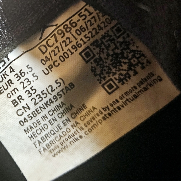 Air Jordan 1 High FlyEase Laker - Youth 4.5 - Picture 9 of 9